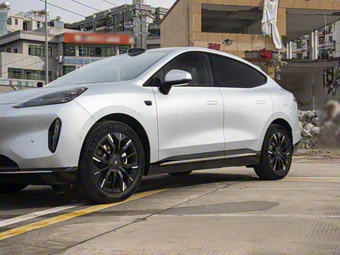 2025�� 670 Max��