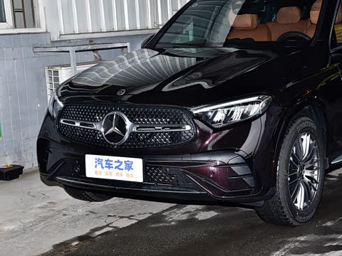 2026�� GLC 300 L 4MATIC ������ 7��