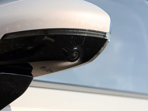 2025�� 1.5T CVT ��Ӣ��