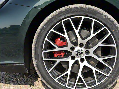 2026�� 2.0T 405 AT������