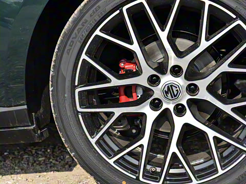 2026�� 2.0T 405 AT������