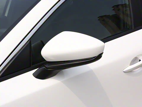 2025�� 2.0L �Զ����Ű�