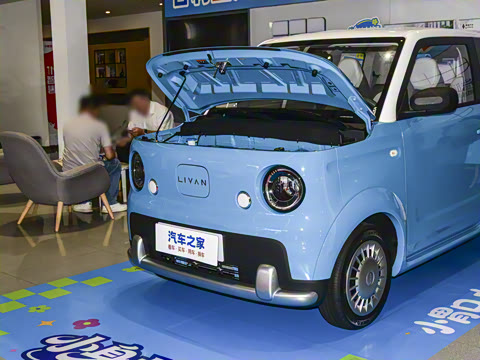 2025�� ������