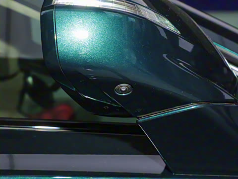 2025�� 2.0T ���������������������