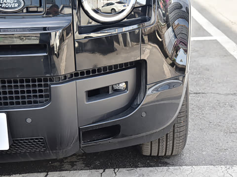 2026�� 110 3.0T P400 X-Dynamic SE