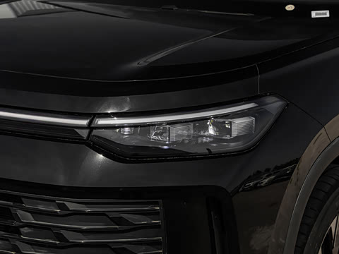 2026�� �Ŀ� ̽��L 300TSI ������Ӣ