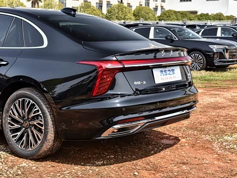 2025�� 2.0T �Զ������