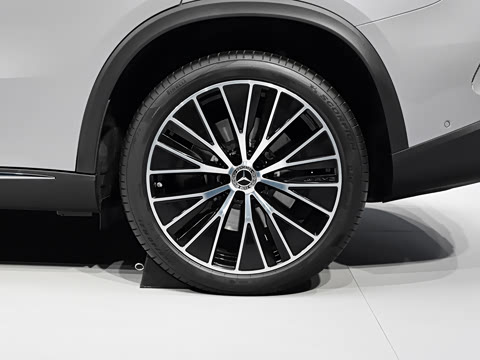 2026�� ����� 350 L 4MATIC