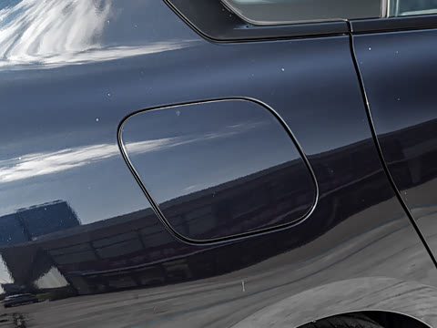 2026�� M235L