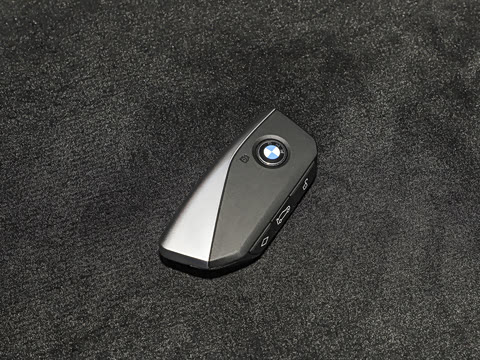 2026�� �Ŀ� 525Li M�˶���װ