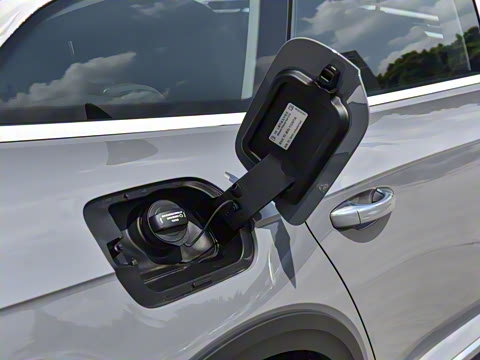 2025�� �Ŀ� ��װ�� 380TSI ���� ������