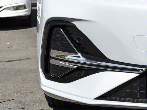 2025�� EM-i 70km ������