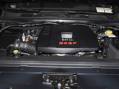 2025�� 2.0T ��������ʿ��