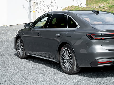 2026�� 220km ������ҫ��