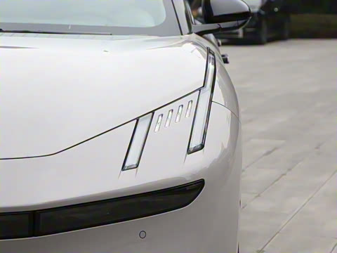 2025�� 240����Ultra H5