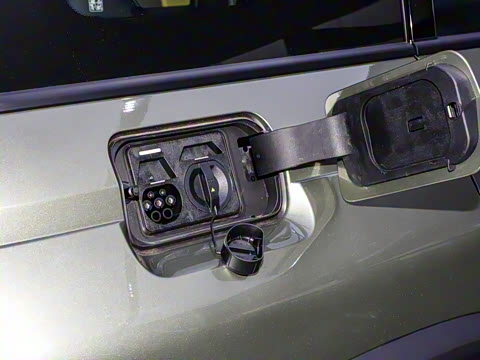 2025�� 401���������