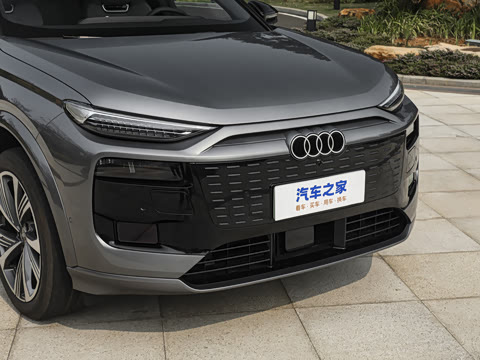 2026�� quattro Ǭ���Ǽݰ�