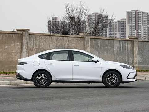 2026�� DM-i 210KM�����