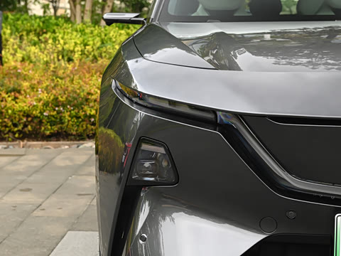 2025�� ����600 Max