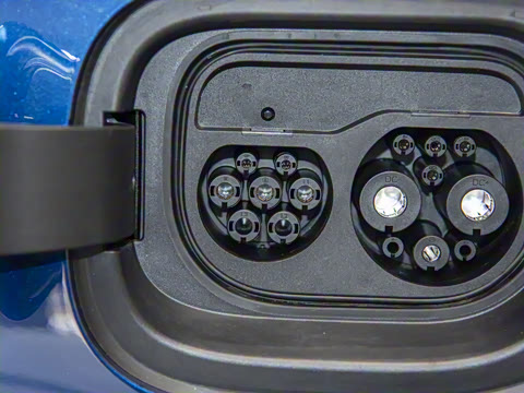 2025�� ������������Pro��