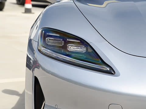 2026�� Max