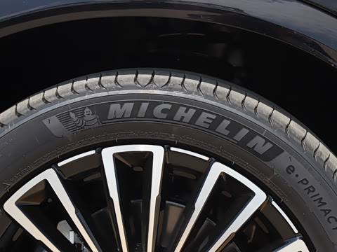 2025�� 185KM�����