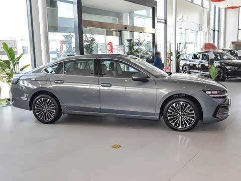 2026�� 380TSI DSG���������