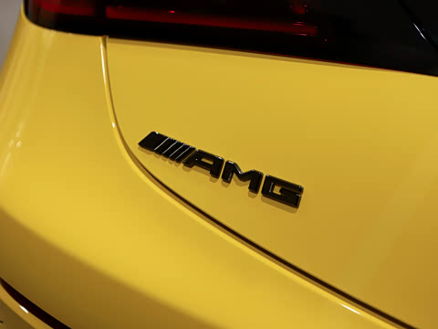 2026�� AMG CLE 53 4MATIC+ ������ܳ�
