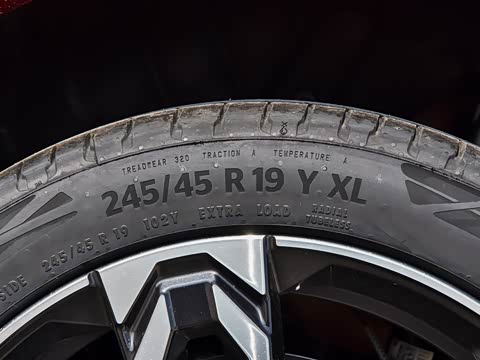 2026�� sDrive25i M�˶���װ