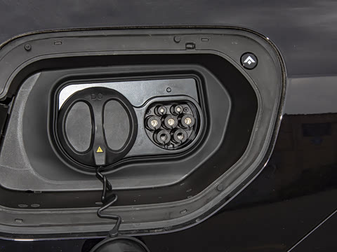 2025�� 825 Pro��