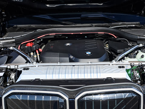 2026�� xDrive25L M�˶���ҹ��װ