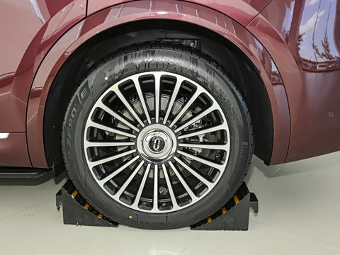 2025�� ���� Ultra ����������