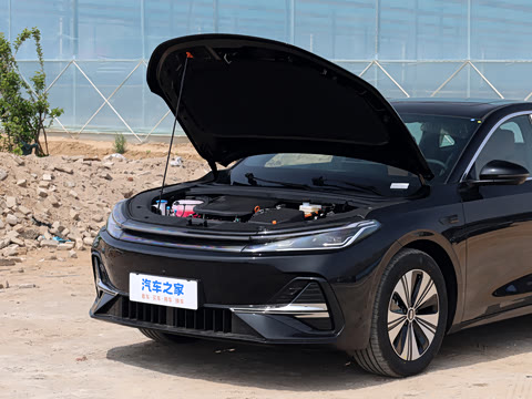 2026�� EM-i 235km ̽��+��