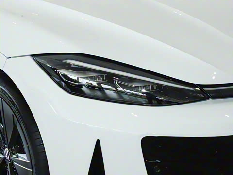 2026�� ���L GTS 380TSI �趯��