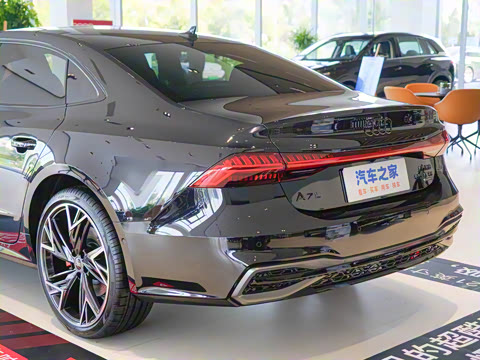 2025�� 55 TFSI quattro ����ʿ��