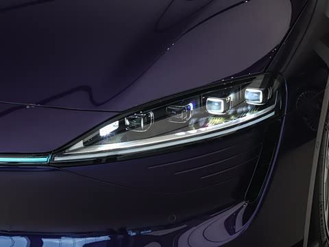 2026�� Max+ (896�߼����״