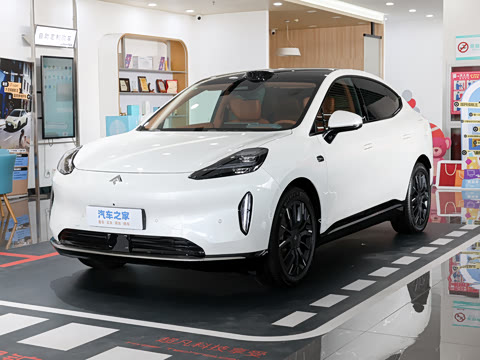 2025�� 825 Max��