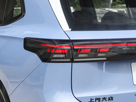 2026�� PRO 380TSI ���� R-Line �����