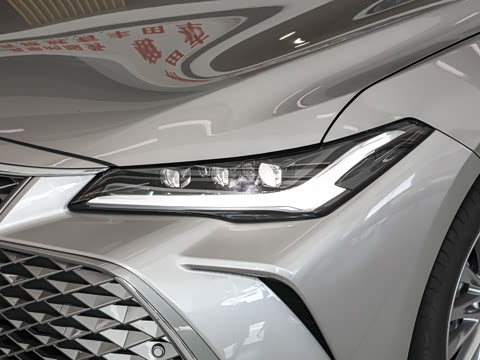 2026�� ˫�� 2.5L XLE����