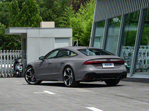 2025�� RS 7 4.0T Sportback performance