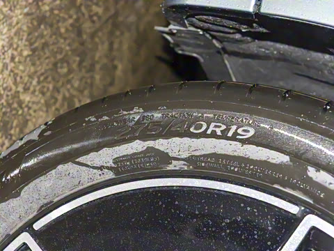 2026�� E 300 ʱ�����˶���