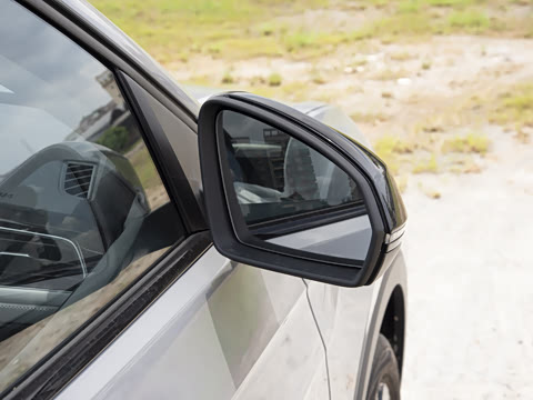 2026�� ���� 300TSI �����