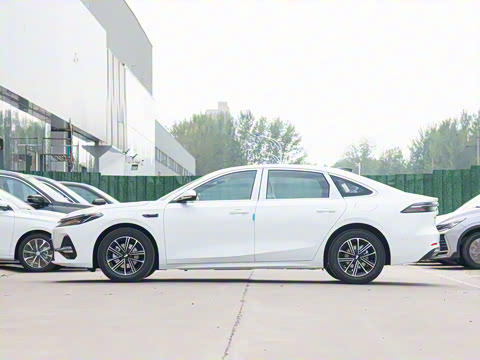 2025�� EM-i 70km ̽����