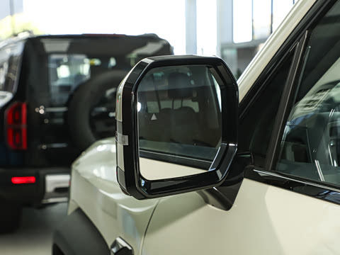 2025�� 210KM ��������Ultra��