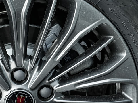 2026�� 2.0T �Զ��쳩PRO��