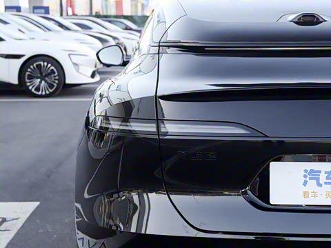 2025�� Elite���̰�