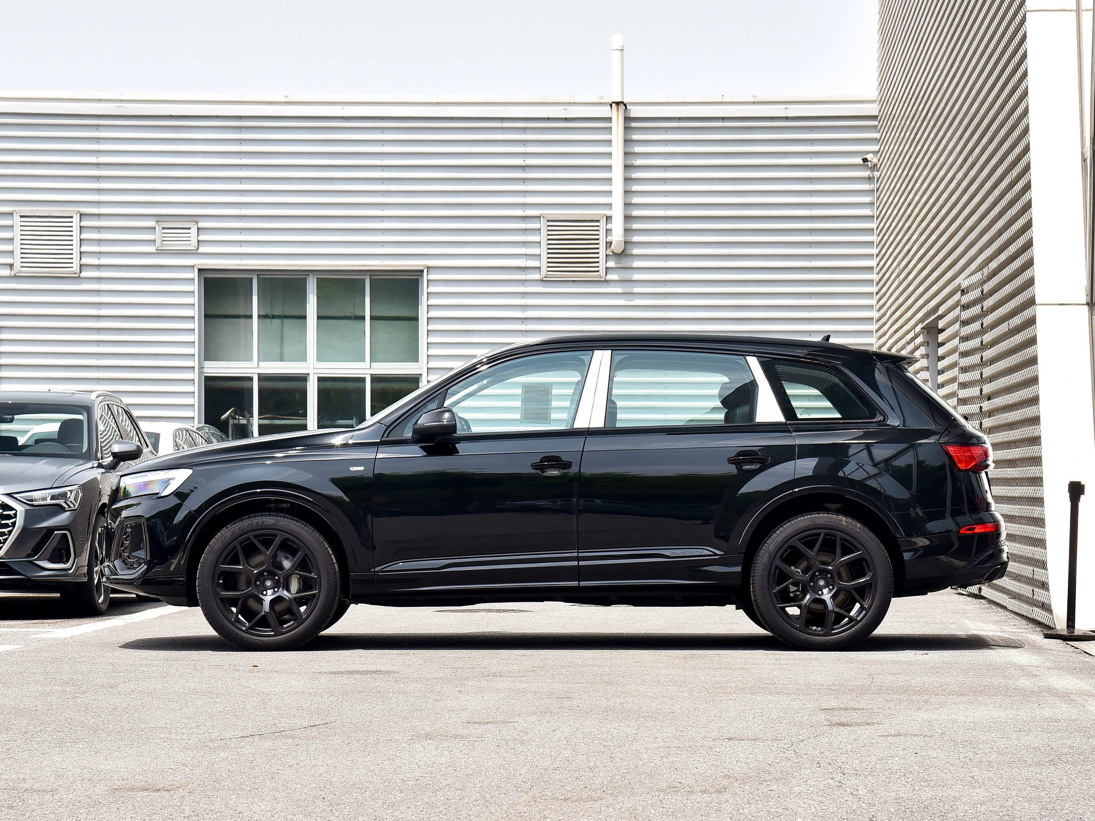 Audi Q7, миниатюра 4