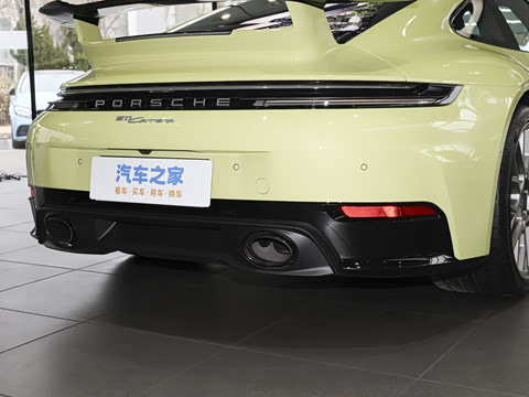 2026�� Carrera 3.0T