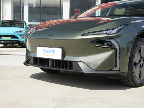 2026�� ���� 565 Plus