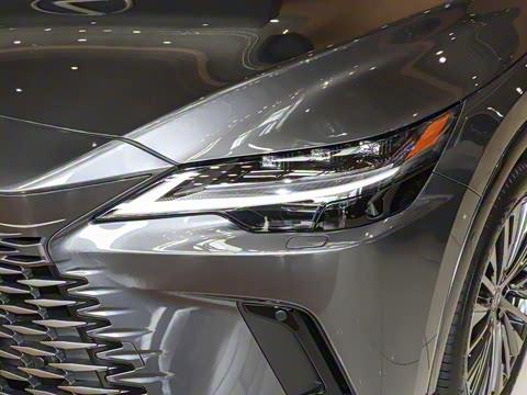 2026�� 350h ����������